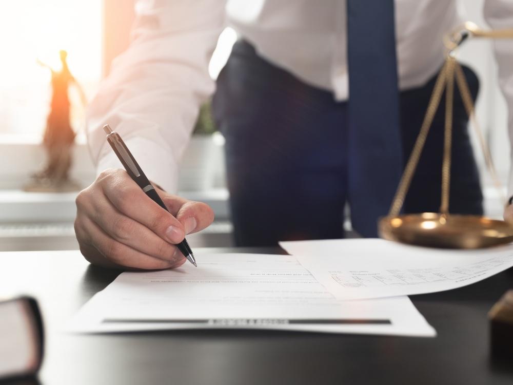Barros & Errázuriz advised OLX Autos in negotiation with Larraín Vial