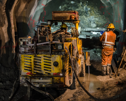 Aprobación por el Senado de Proyecto de Ley que modifica a la Ley n°21.420, el Código de Minería y otros cuerpos normativos