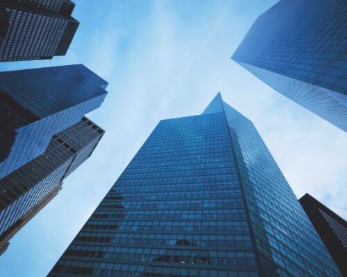 Asesoría a Coöperatieve Rabobank U.A. y varias instituciones financieras extranjeras
